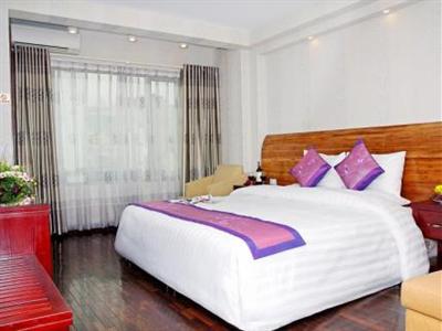 Hanoi Spark Hotel