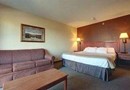 Days Inn & Suites St. Louis Westport