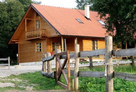 Ranch Jelov Klanac Rakovica