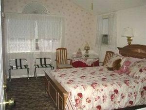 Canyon Country Inn Bed & Breakfast