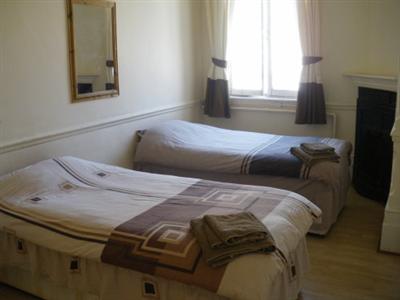 Earl Of Essex Bed and Breakfast London