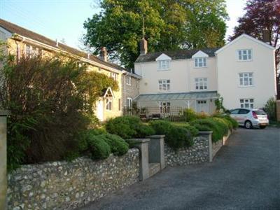 Field Farmhouse