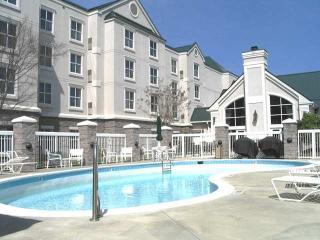 Homewood Suites by Hilton Durham-Chapel Hill / I-40