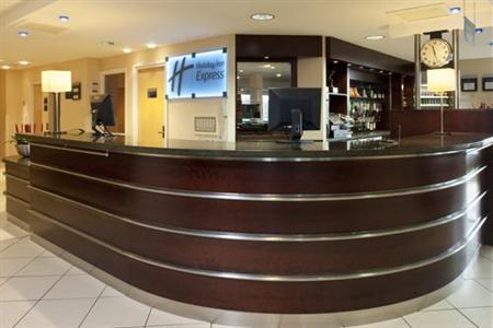 Holiday Inn Express Dunfermline