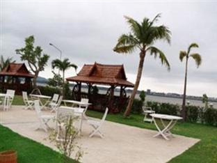 Daosavanh Resort & Spa Hotel