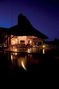 Tshwene Lodge