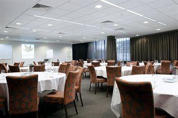 Punthill Dandenong Apartment Hotel Melbourne