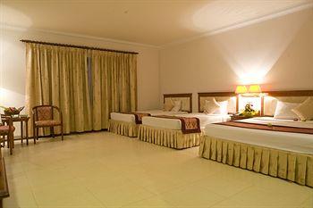 Angkor Holiday Hotel