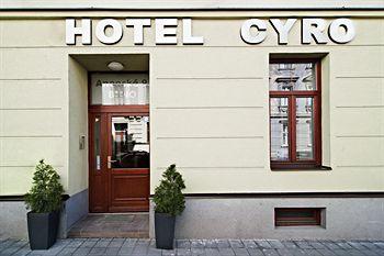 Hotel Cyro