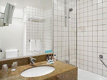 Mercure Paris La Defense 5