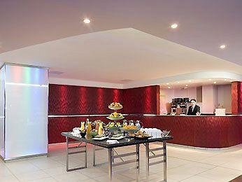 Mercure Paris La Defense 5