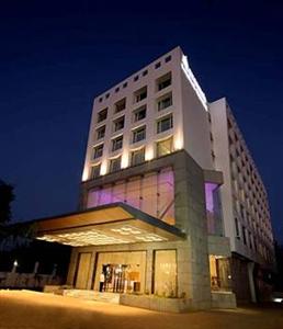 Savannah Sarovar Premiere Hotel Bangalore