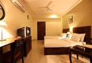 Hotel Waves New Delhi
