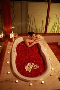 Disini Luxury Spa Villas