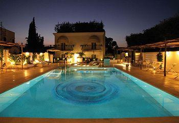 Blu Capri Relais