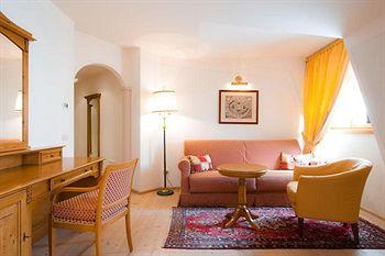 Alpen Suite Hotel