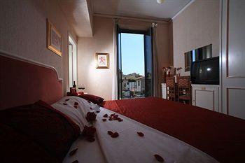 Hotel Kursaal Naples