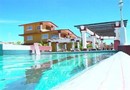 Hotel Las Olas Beach Resort