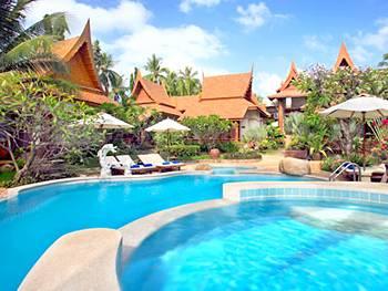 Thai House Beach Resort