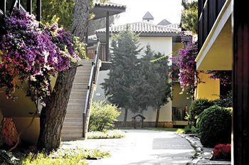 Paloma Grida Village & Spa