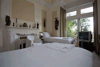 Heatherbank Bed and Breakfast Camberley