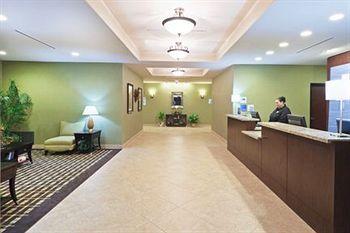 Holiday Inn Express & Suites Brady