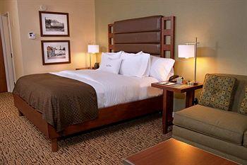 Doubletree Collinsville/St. Louis