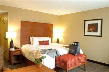 Hampton Inn & Suites Columbus-Easton