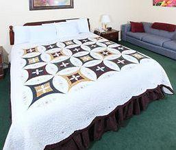 Guesthouse Inn & Extended Stay Suites