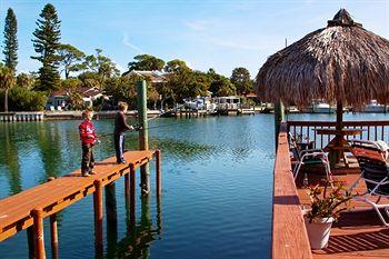 Bay Palms Waterfront Resort