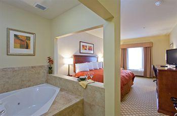 Country Inn & Suites San Marcos