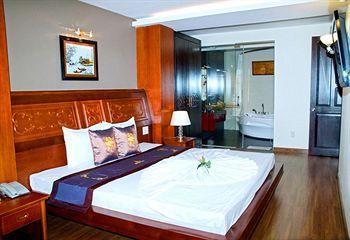 Barcelona Hotel Nha Trang