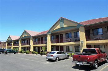 Americas Best Inn & Suites Saint George