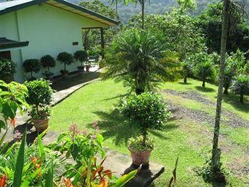 Lands in Love Resort and Hotel La Fortuna