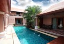 Tamnak Resort Pattaya
