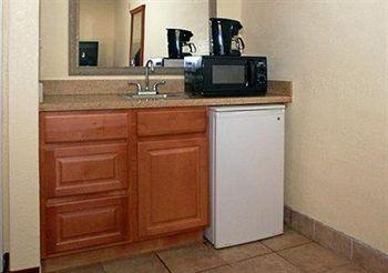 Quality Suites Tempe