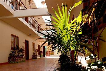 Cabo Cush Hotel