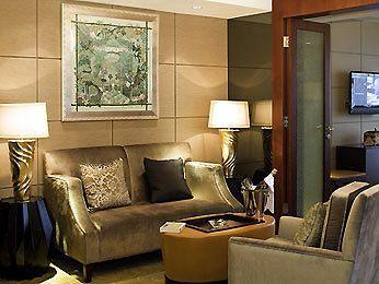 Sofitel Forebase Hotel Chongqing