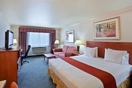 Holiday Inn Express Hotel & Suites Burlington