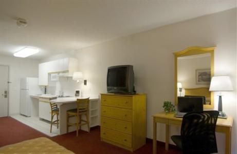 Homestead Studio Suites Vernon Hills