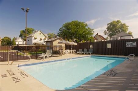 Americas Best Value Inn - Chalet Inn and Suites