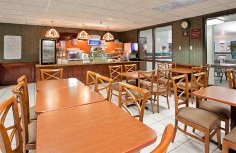 Holiday Inn Express Warrensburg