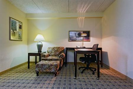 Holiday Inn Express Austin Airport