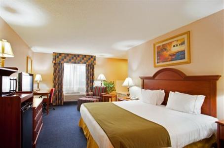 Holiday Inn Express Galesburg