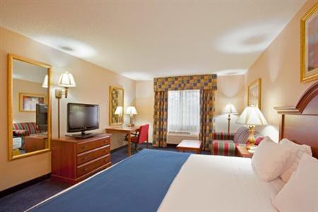 Holiday Inn Express Galesburg