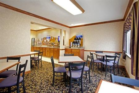 Holiday Inn Express Galesburg