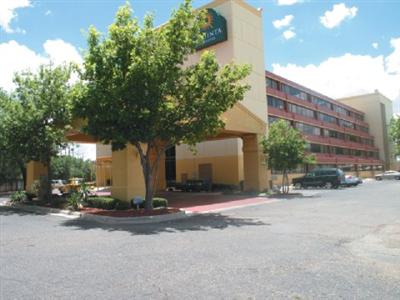 La Quinta Inn and Suites Lubbock West Medical Center