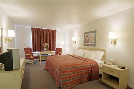 Americas Best Value Inn Lake Erie Sandusky