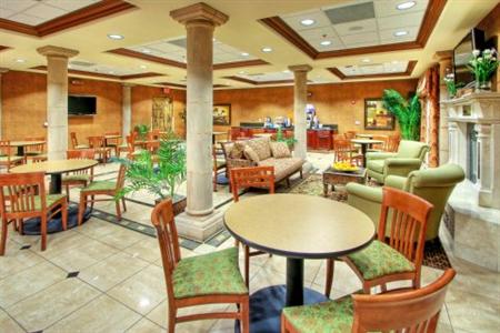 Holiday Inn Express Hotel & Suites Las Cruces