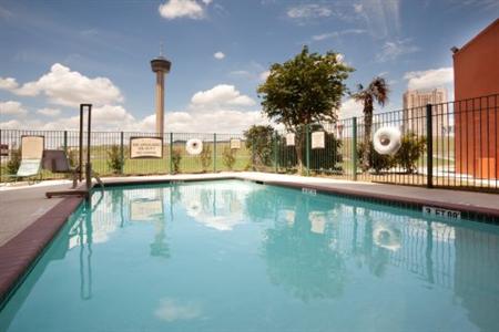 Staybridge Suites San Antonio Sunset Station